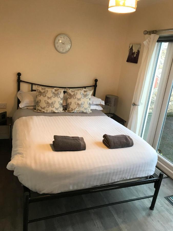 Ty Mynydd Lodge Holiday Home Cardiff Ngoại thất bức ảnh