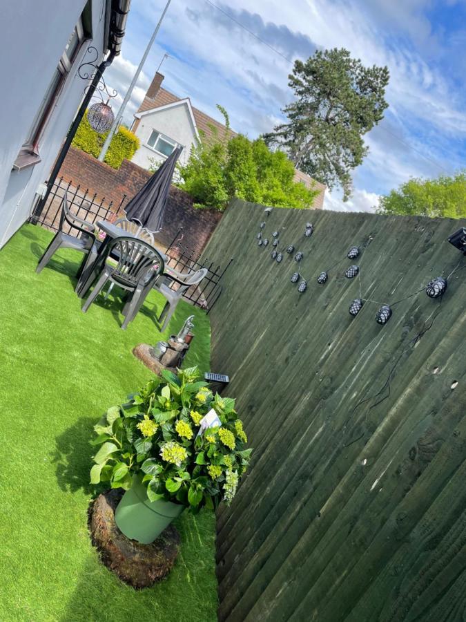 Ty Mynydd Lodge Holiday Home Cardiff Ngoại thất bức ảnh