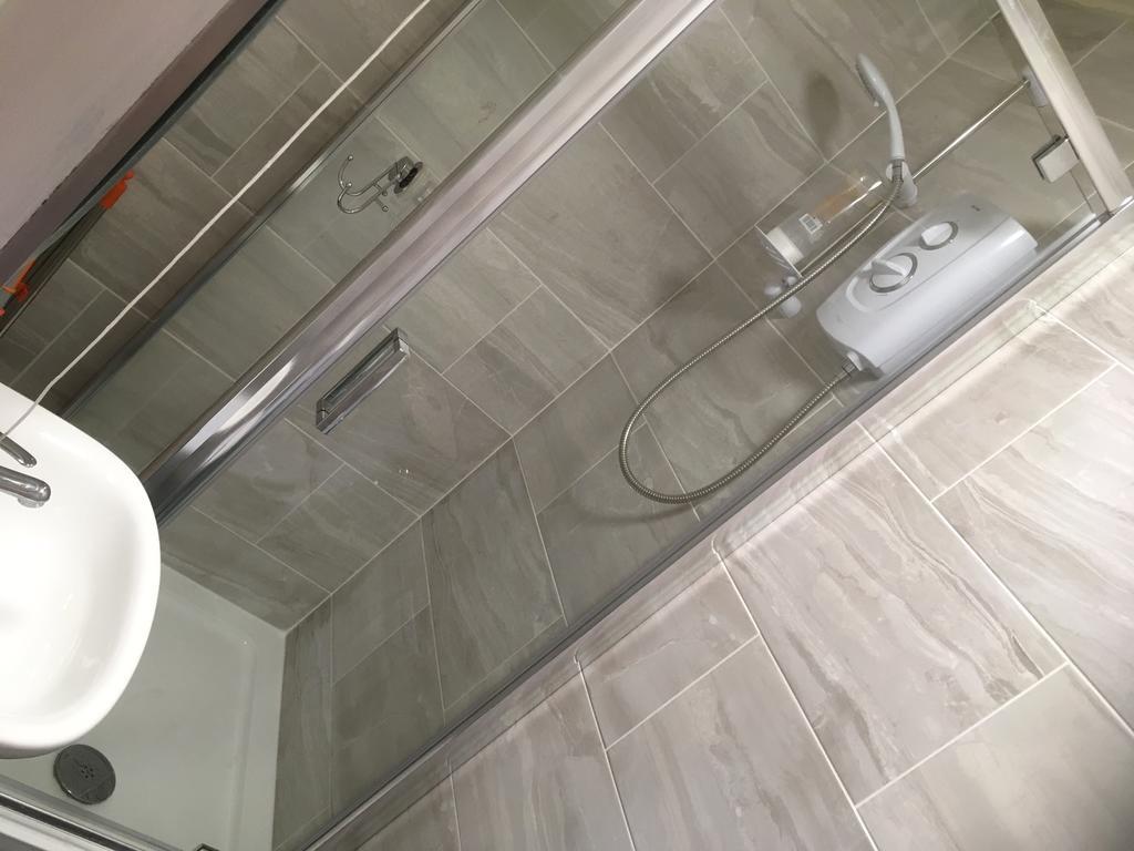 Ty Mynydd Lodge Holiday Home Cardiff Ngoại thất bức ảnh